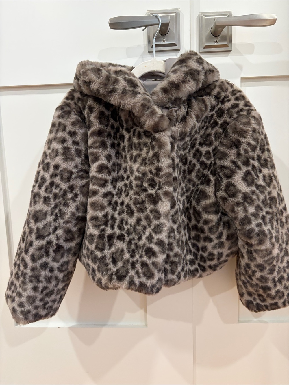 GAP Girls' Faux Fur Leopard Hooded Jacket - Gray